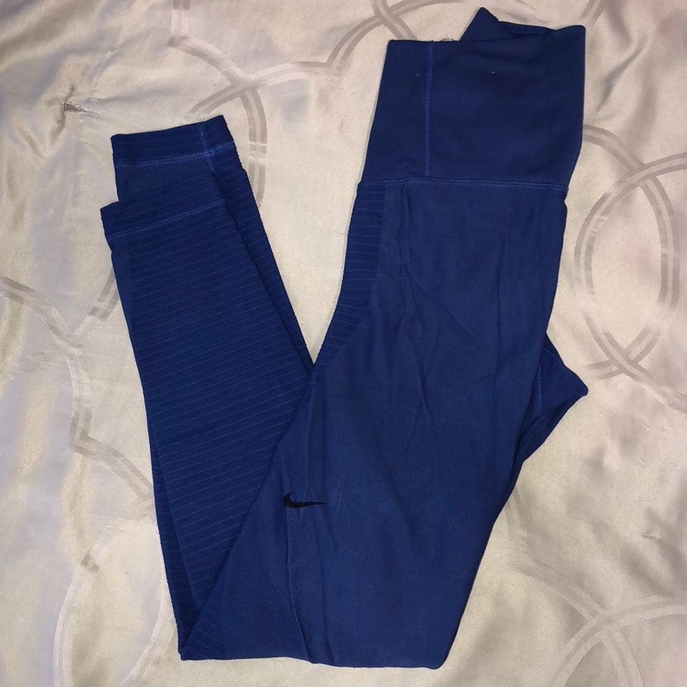 Nike leggings.